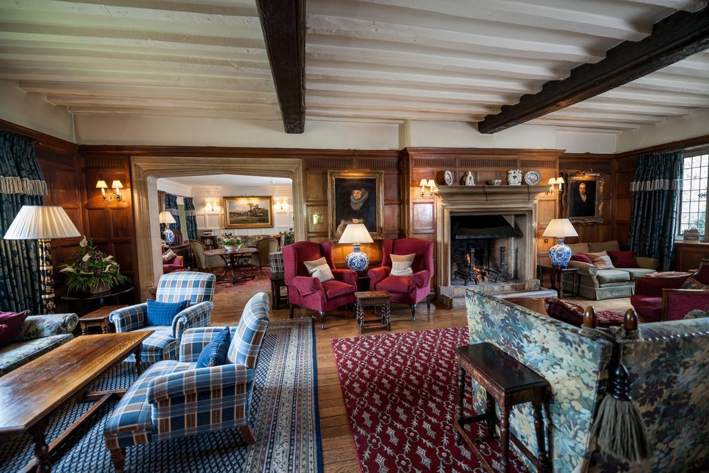 Buckland Manor - A Relais & Chateaux Hotel บรอดเวย์ ภายนอก รูปภาพ